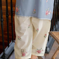 Women Floral Embroidered Regular Thread Work Kurta with Palazzos