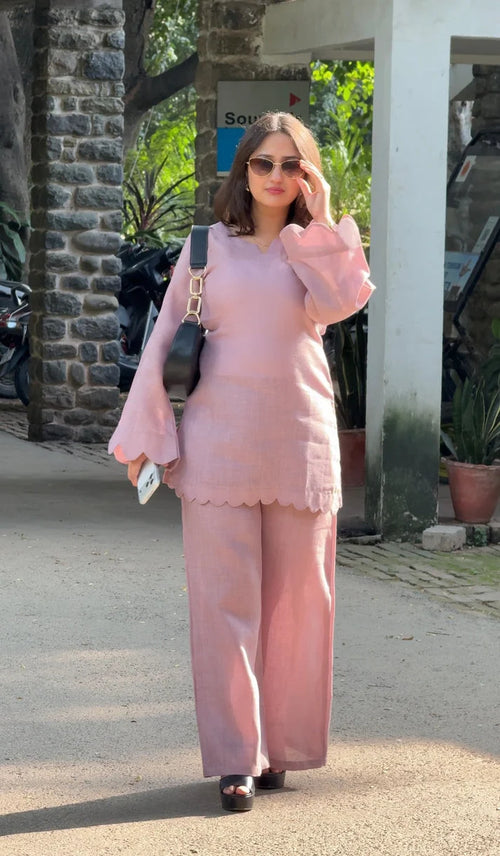 Rosé Muse Pure Linen Co-Ord Set – Relaxed Fit Top & Wide-Leg Pants